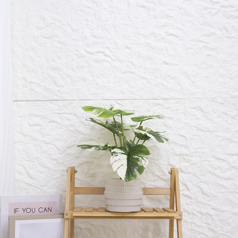 Palm Tree with 10 Leaves in Ceramic Pot