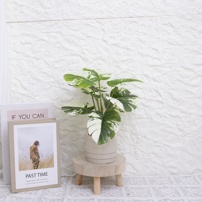 Palm Tree with 10 Leaves in Ceramic Pot