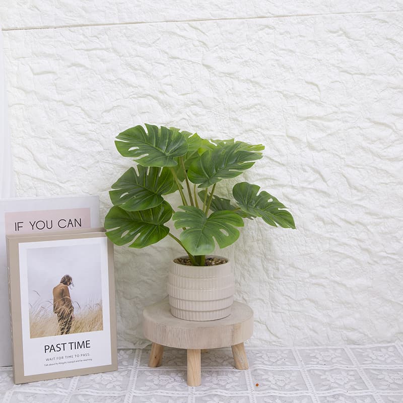 Palm Tree with 10 Leaves in Ceramic Pot
