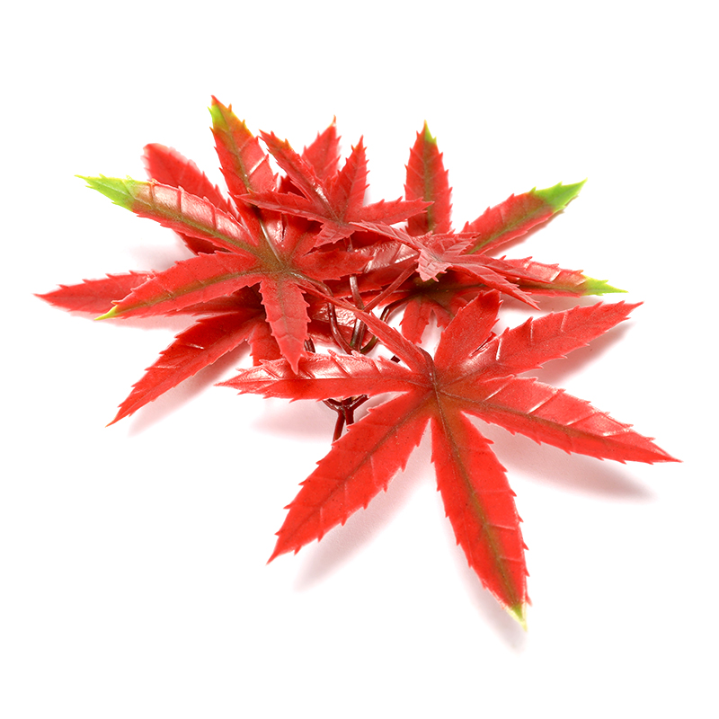 Rose Red Maple Artificial Grass Lawn