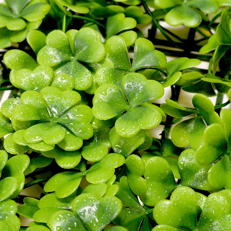 Clover Artificial Grass Lawn