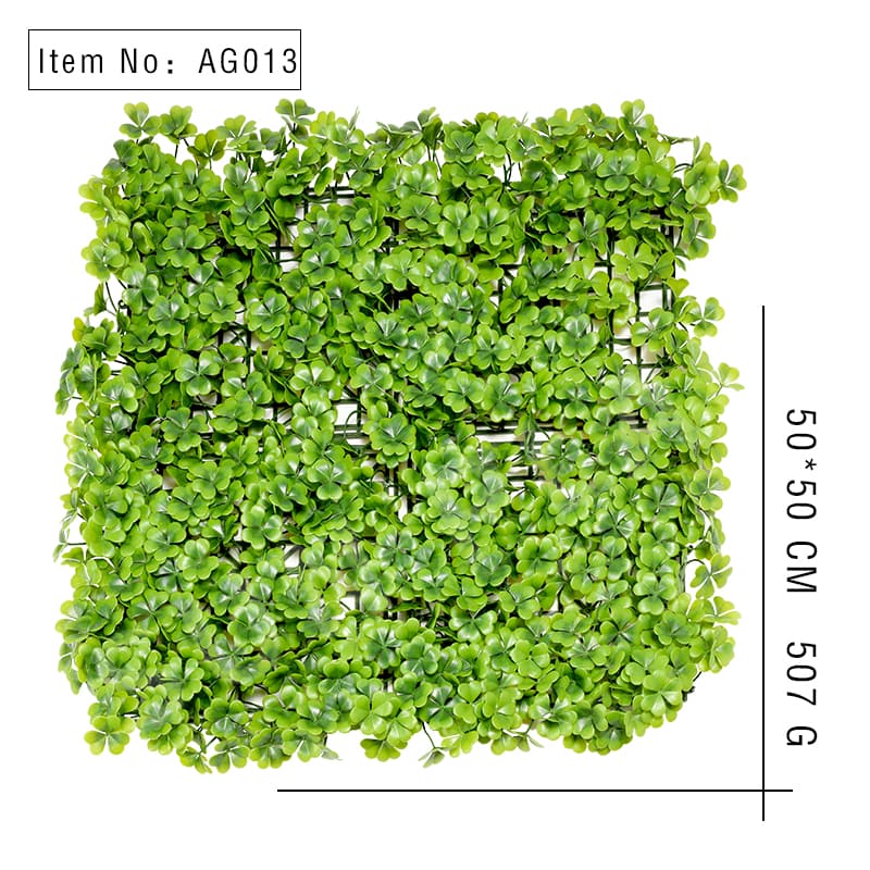 Clover Artificial Grass Lawn